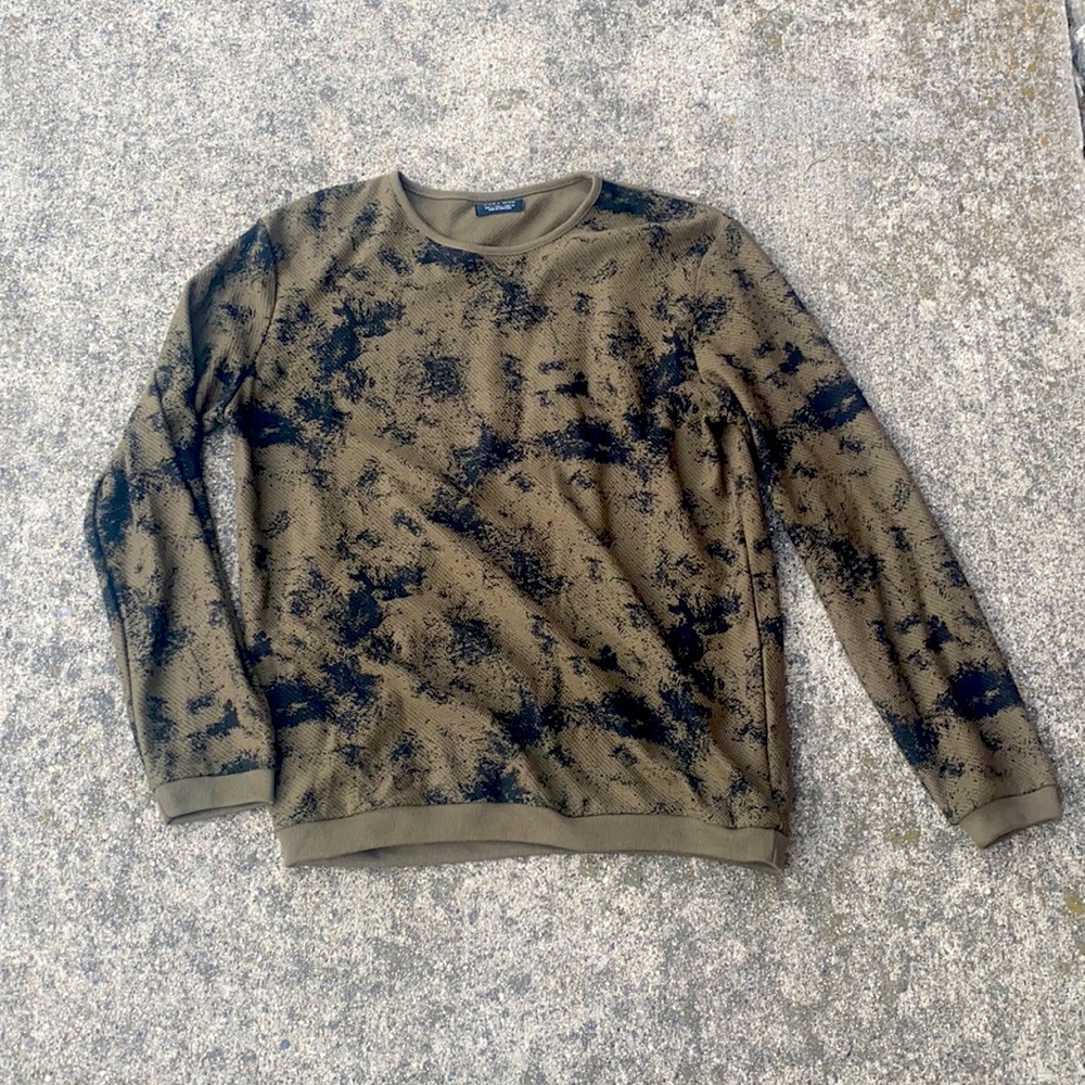 Zara Men’s Large Thermal Sweater
